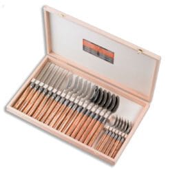 set de cubiertos olivo laguiole