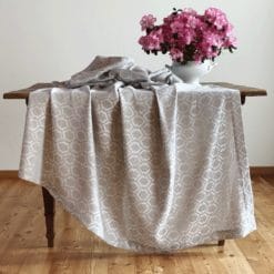 Mantel de mistolino Historia - Rombo