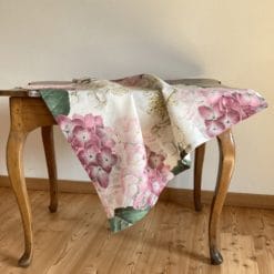 Mantel de lino Hortensia