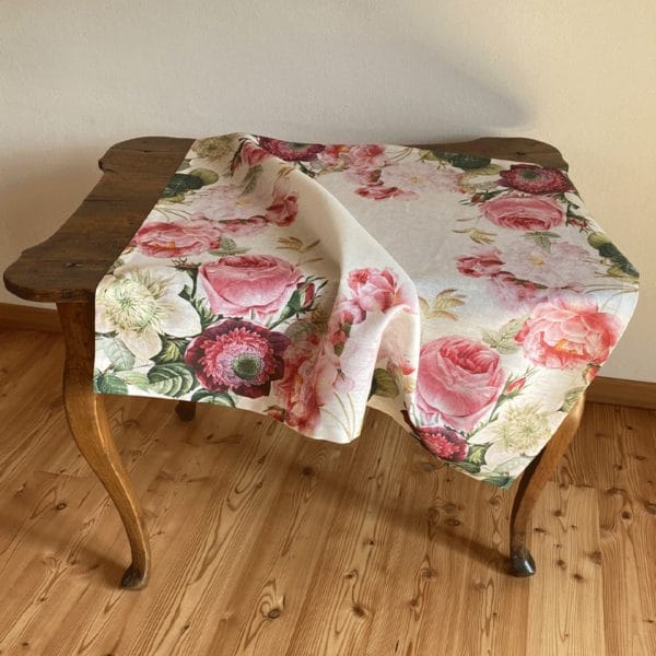 Mantel de lino Rosas